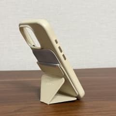 MOFT iPhone16proケース　MagSafeスタンド付き　ベージュのサムネイル