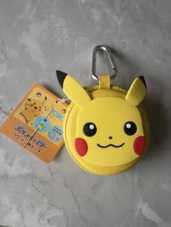 ポケットモンスター　ラウンド小物ポーチ　ピカチュウ　ポケモンのサムネイル