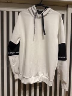 パーカー＆パンツ セットアップ ホワイト×ブラックのサムネイル