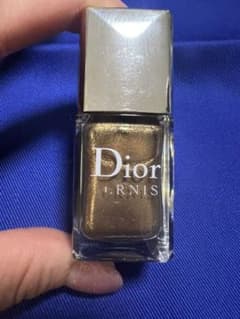 クリスチャンディオール　ネイルエナメル　ゴールドのサムネイル