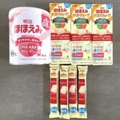 明治 ほほえみ 缶 800g & らくらくキューブ 4箱分 - メルカリ
