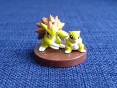 ポケモン 立体ポケモン図鑑 サンド サンドパン フィギュアのサムネイル