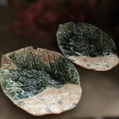 佐藤和次 織部 葉っぱ　楕円　陶芸 和食器 盛器 美濃焼 陶芸　2枚 佐藤和次 織部 葉っぱ 楕円 陶芸 和食器 盛器 美濃焼 陶芸 2枚 - メルカリ