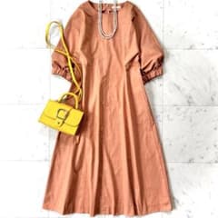 美品　アマカ　綿麻　ボリュームスリーブ　フレアロングワンピース　オレンジ 美品 アマカ 綿麻 ボリュームスリーブ フレアロングワンピース