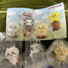 座る　ちいかわ　3種セットのサムネイル