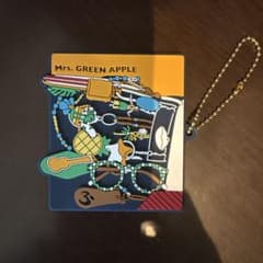 Mrs. GREEN APPLE ラバーキーホルダー - メルカリ