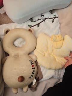 クマ型ドーナツ枕とスリーパーセットのサムネイル