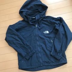 ノースフェイスマウンテンパーカー　size150のサムネイル