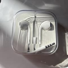 iphoneイヤフォンのサムネイル