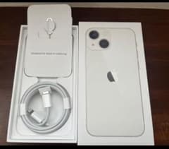iPhone13miniの空箱と、付属品のサムネイル