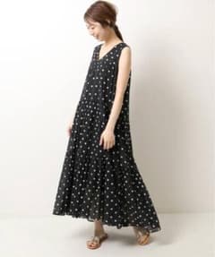 ★IENA★ヌキテパneQuittezPas水玉柄ティアードロングワンピース ☆IENA☆ヌキテパneQuittezPas水玉柄ティアードロングワンピース