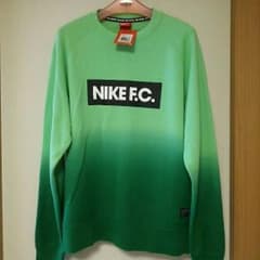 値下げセール！！NIKE.FCのスウェット！！のサムネイル