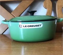 ルクルーゼ ココットオーバル 新品 未使用 ローズマリー お値下げのサムネイル