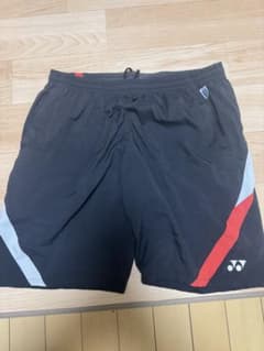 YONEX バドミントンパンツ 黒/赤/青 ストライプ - メルカリ