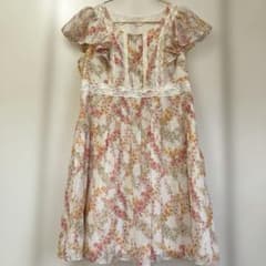 レッセパッセ　花柄 レース切り替え　ワンピースのサムネイル