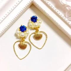 キングあおい様 専用ページ(樹脂ピアス)のサムネイル