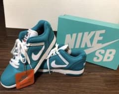 NIKE ナイキSB エアフォース2 ロー シュプリームのサムネイル