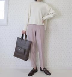 美品ユニクロアンクルパンツパープルのサムネイル