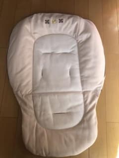 コンビ ハイローチェア　シートクッションとベルトのサムネイル
