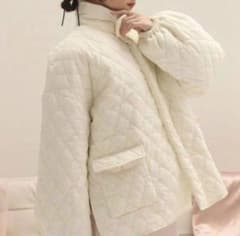 MUGUET side slit quilting jacket ホワイトのサムネイル