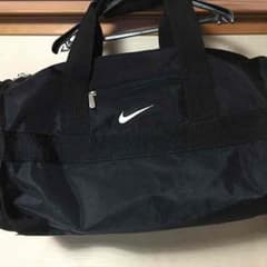 ナイキ  スポーツバックのサムネイル
