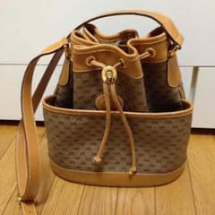 GUCCI ショルダーバックのサムネイル
