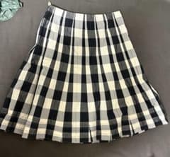 コムサ　フレアスカート　チェック　モノトーンのサムネイル