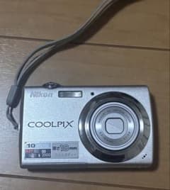 Nikon COOLPIX S220 デジタルカメラ 充電器付 - メルカリ