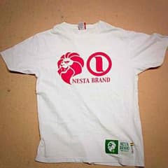 ネスタ Tシャツのサムネイル