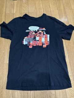 NIKE Tシャツのサムネイル