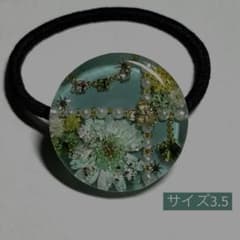 レジン　ヘアゴム　マトリカリア　ミント系　72 レジン ヘアゴム マトリカリア ミント系 72 - メルカリ