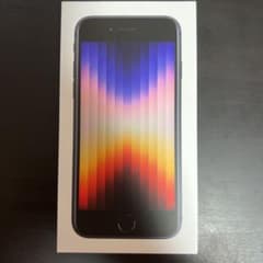 iPhone SE (第3世代) ミッドナイト 128 GB 新品未使用のサムネイル