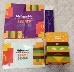 マクドナルド　2025　グッズセットのサムネイル