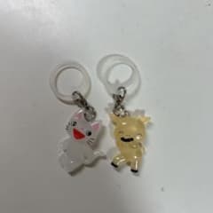 ノンタン　ぶたさん　2点 めじるしアクセサリー　チャーム　ガチャガチャのサムネイル