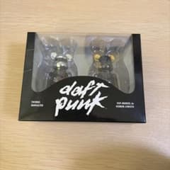 BE@RBRICK - BE@RBRICK DAFT PUNK ベアブリック　ダフトパンク BE@RBRICK DAFT PUNK 100% - メルカリ