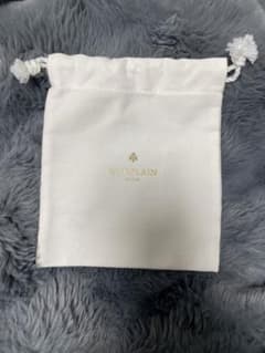 GUERLAIN ホワイトノベルティ巾着ポーチのサムネイル