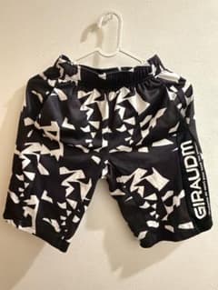 GIRAUDM 幾何学模様 バスケハーフパンツのサムネイル