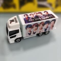 嵐 トミカ コンサートトラック ミニカー　バス　Are You Happy? 嵐 トミカ コンサートトラック ミニカー バス Are You Happy? - メルカリ