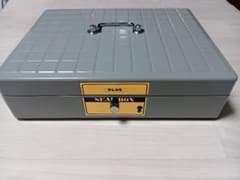 PLUS 手提げ金庫 SEAL BOX グレーのサムネイル