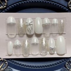 ◆みるきぃ様専用◆　ネイルチップ　ホワイト　フレンチ　シンプルのサムネイル