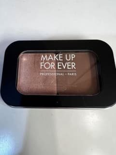 MAKE UP FOR EVER Artist Color Shadow Eyeshadow