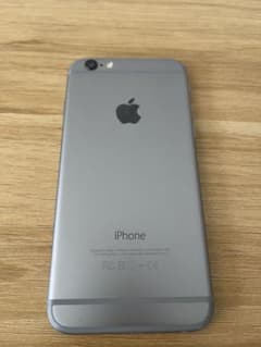 Apple iPhone6 16GBのサムネイル