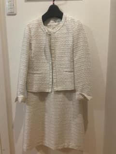 フォーマルスーツのサムネイル