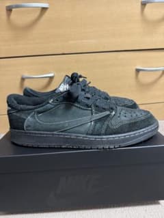 Travis Scott "Black Phantom"のサムネイル