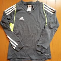 adidas　上下セット　130 サッカー　アディダスのサムネイル