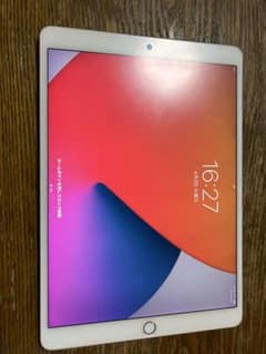 今日のみiPad Pro 10.5インチ64GB Wi-Fiモデル  ゴールドのサムネイル