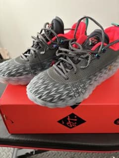 ※本日価格　早いものがちNike S.T. Charge EP 本日価格 早いものがちNike S.T. Charge EP - メルカリ
