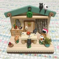 お部屋で団欒のサムネイル