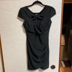ドレスのサムネイル