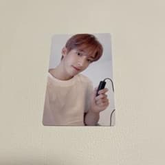 SEVENTEEN ドギョム ひとりじゃない Carat盤 トレカのサムネイル